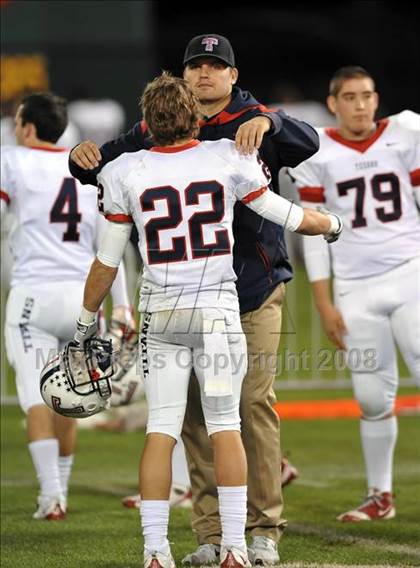 Thumbnail 1 in Tesoro vs. Poly (CIF SS PAC-5 Final) photogallery.