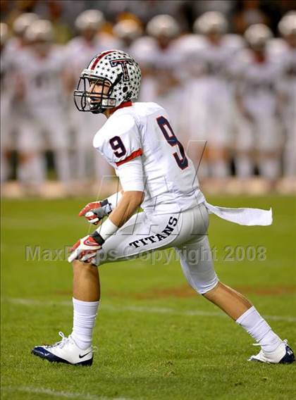 Thumbnail 2 in Tesoro vs. Poly (CIF SS PAC-5 Final) photogallery.