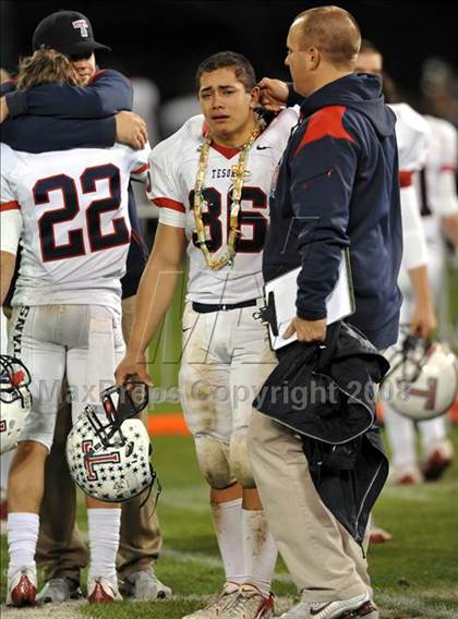 Thumbnail 2 in Tesoro vs. Poly (CIF SS PAC-5 Final) photogallery.