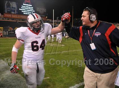 Thumbnail 3 in Tesoro vs. Poly (CIF SS PAC-5 Final) photogallery.