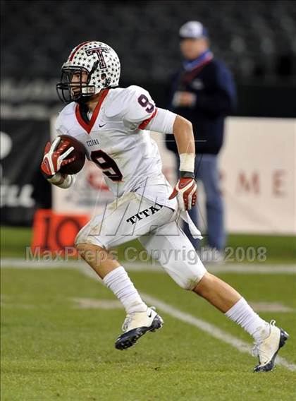 Thumbnail 1 in Tesoro vs. Poly (CIF SS PAC-5 Final) photogallery.