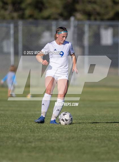 Thumbnail 2 in Coeur d'Alene vs Lake City (IHSAA 5A Regionals) photogallery.