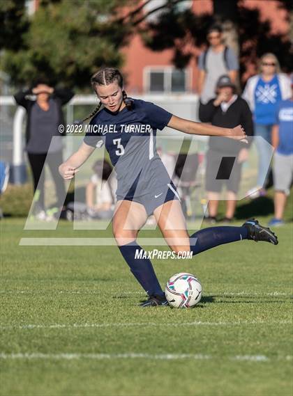 Thumbnail 1 in Coeur d'Alene vs Lake City (IHSAA 5A Regionals) photogallery.