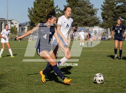 Thumbnail 2 in Coeur d'Alene vs Lake City (IHSAA 5A Regionals) photogallery.