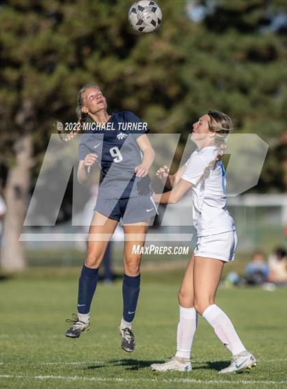Thumbnail 1 in Coeur d'Alene vs Lake City (IHSAA 5A Regionals) photogallery.