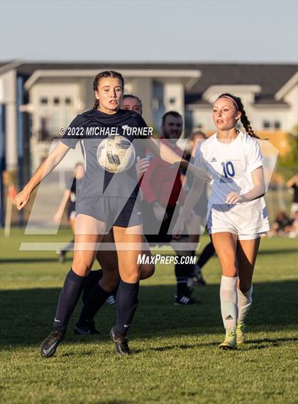 Thumbnail 2 in Coeur d'Alene vs Lake City (IHSAA 5A Regionals) photogallery.
