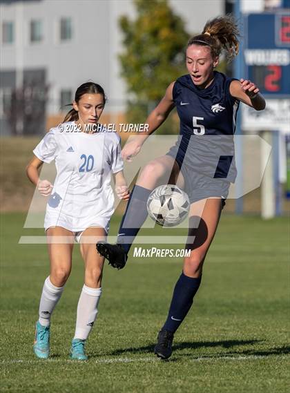 Thumbnail 1 in Coeur d'Alene vs Lake City (IHSAA 5A Regionals) photogallery.