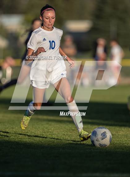 Thumbnail 3 in Coeur d'Alene vs Lake City (IHSAA 5A Regionals) photogallery.