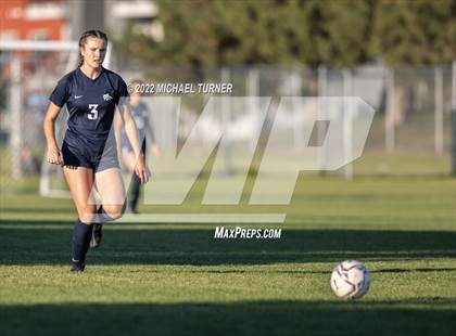 Thumbnail 3 in Coeur d'Alene vs Lake City (IHSAA 5A Regionals) photogallery.