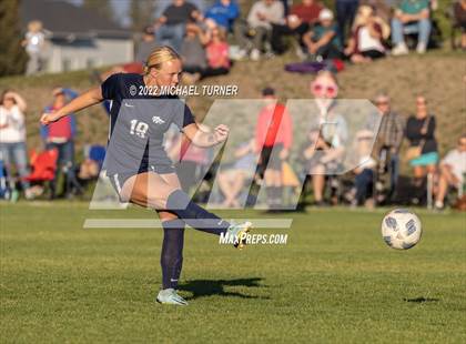 Thumbnail 3 in Coeur d'Alene vs Lake City (IHSAA 5A Regionals) photogallery.