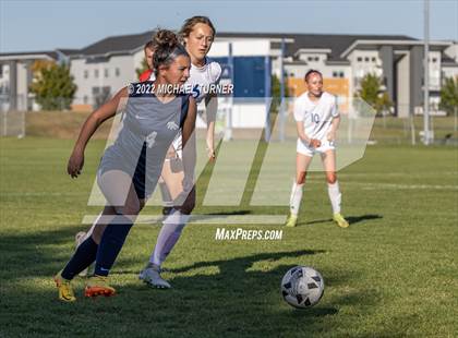 Thumbnail 1 in Coeur d'Alene vs Lake City (IHSAA 5A Regionals) photogallery.