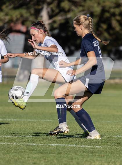 Thumbnail 2 in Coeur d'Alene vs Lake City (IHSAA 5A Regionals) photogallery.