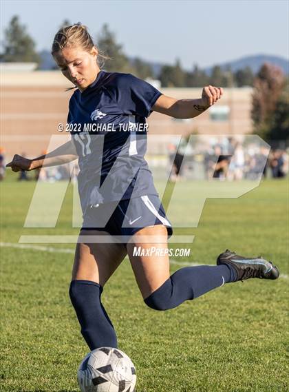 Thumbnail 3 in Coeur d'Alene vs Lake City (IHSAA 5A Regionals) photogallery.