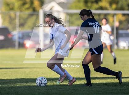 Thumbnail 2 in Coeur d'Alene vs Lake City (IHSAA 5A Regionals) photogallery.