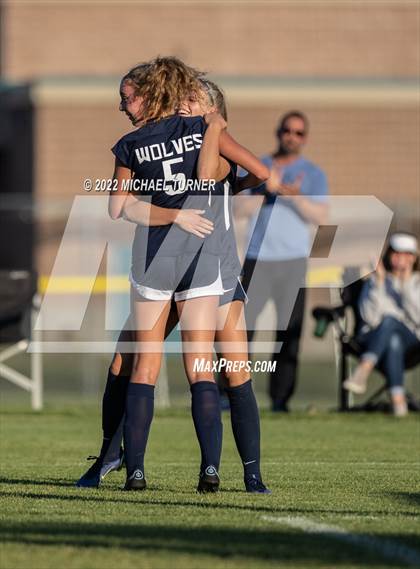 Thumbnail 3 in Coeur d'Alene vs Lake City (IHSAA 5A Regionals) photogallery.