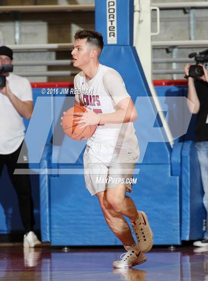Thumbnail 3 in Westlake vs. Findlay Prep (Thanksgiving Hoopfest) photogallery.