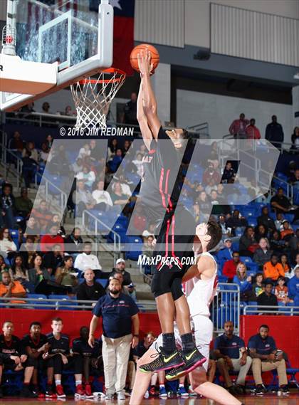 Thumbnail 3 in Westlake vs. Findlay Prep (Thanksgiving Hoopfest) photogallery.