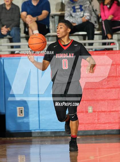 Thumbnail 3 in Westlake vs. Findlay Prep (Thanksgiving Hoopfest) photogallery.