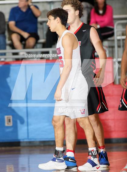 Thumbnail 3 in Westlake vs. Findlay Prep (Thanksgiving Hoopfest) photogallery.