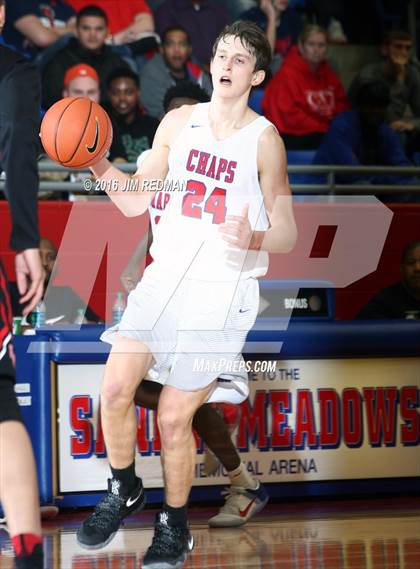 Thumbnail 3 in Westlake vs. Findlay Prep (Thanksgiving Hoopfest) photogallery.