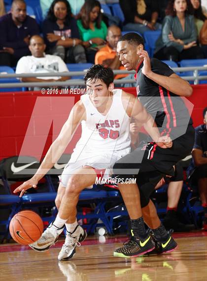 Thumbnail 2 in Westlake vs. Findlay Prep (Thanksgiving Hoopfest) photogallery.