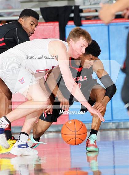 Thumbnail 3 in Westlake vs. Findlay Prep (Thanksgiving Hoopfest) photogallery.