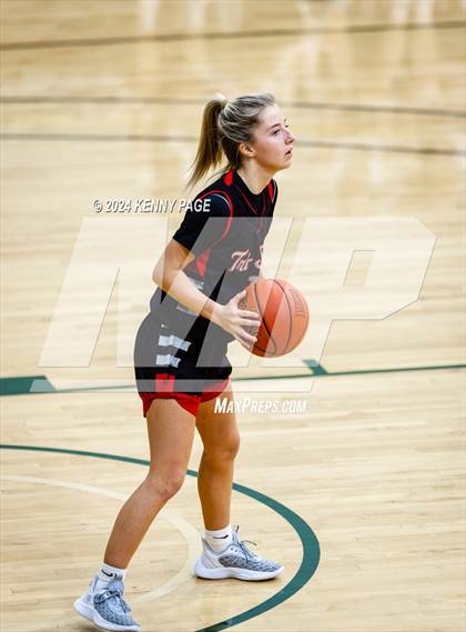 Thumbnail 1 in Rising Sun vs. Tri-State Christian photogallery.