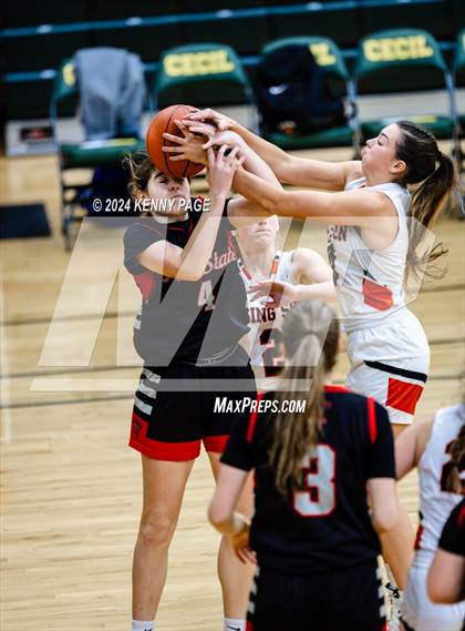 Thumbnail 2 in Rising Sun vs. Tri-State Christian photogallery.
