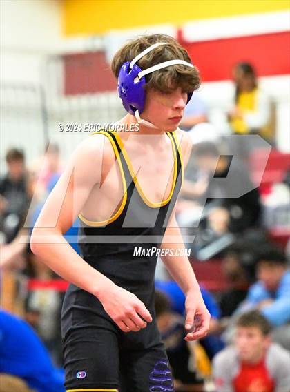 Thumbnail 2 in Monte Vista Invitational photogallery.