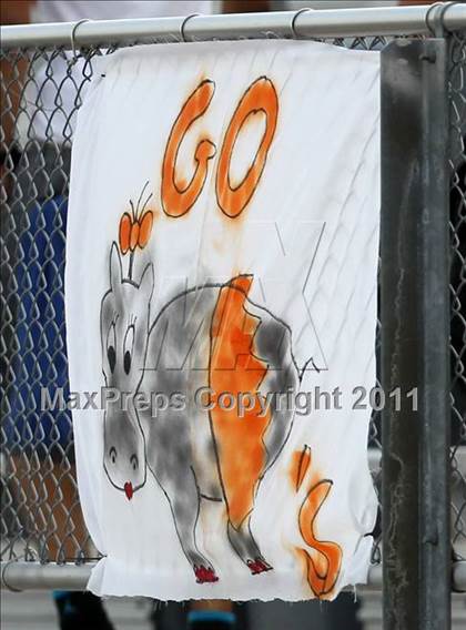 Thumbnail 3 in Hutto vs Hays (4A Region 4 Bi-District Playoffs) photogallery.