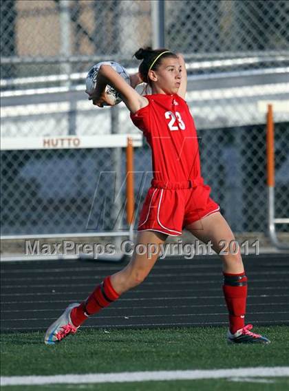 Thumbnail 1 in Hutto vs Hays (4A Region 4 Bi-District Playoffs) photogallery.