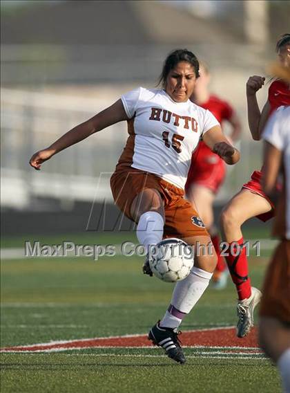 Thumbnail 2 in Hutto vs Hays (4A Region 4 Bi-District Playoffs) photogallery.