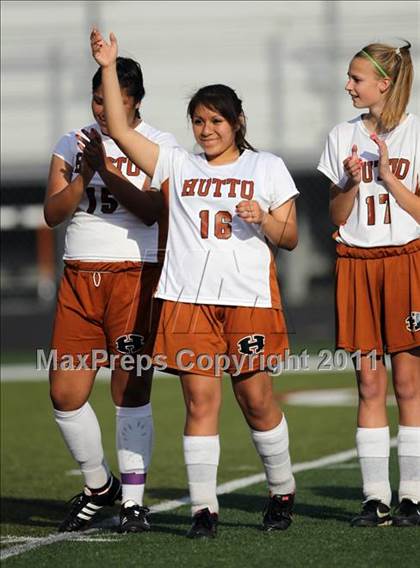 Thumbnail 1 in Hutto vs Hays (4A Region 4 Bi-District Playoffs) photogallery.