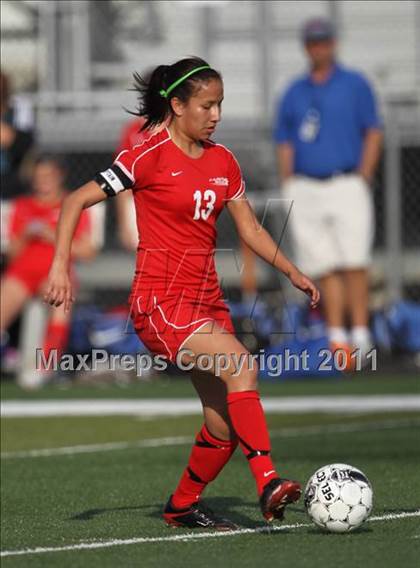 Thumbnail 1 in Hutto vs Hays (4A Region 4 Bi-District Playoffs) photogallery.