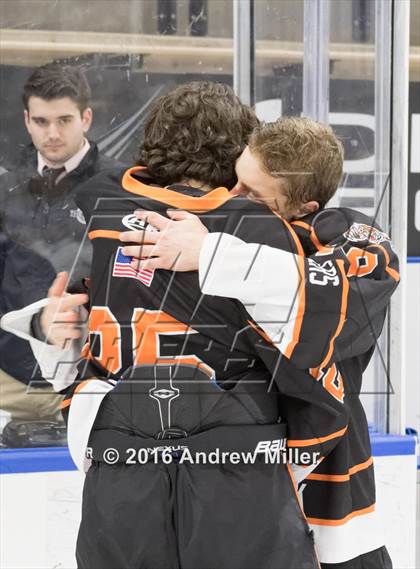Thumbnail 1 in Mamaroneck vs. West Genesee (NYSPHSAA Division 1 Final) photogallery.