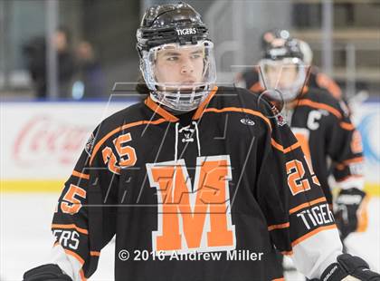 Thumbnail 3 in Mamaroneck vs. West Genesee (NYSPHSAA Division 1 Final) photogallery.