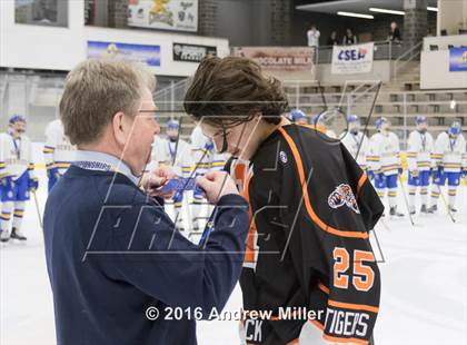 Thumbnail 1 in Mamaroneck vs. West Genesee (NYSPHSAA Division 1 Final) photogallery.
