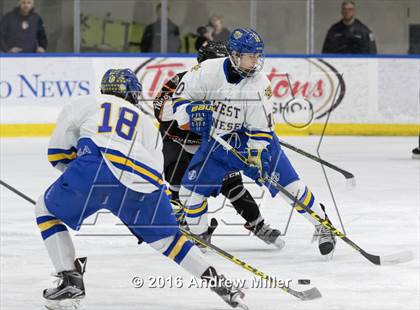 Thumbnail 3 in Mamaroneck vs. West Genesee (NYSPHSAA Division 1 Final) photogallery.