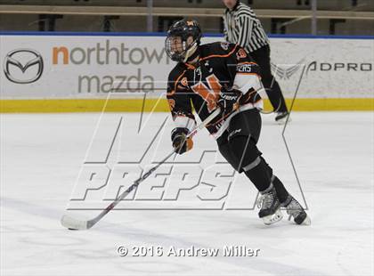 Thumbnail 2 in Mamaroneck vs. West Genesee (NYSPHSAA Division 1 Final) photogallery.