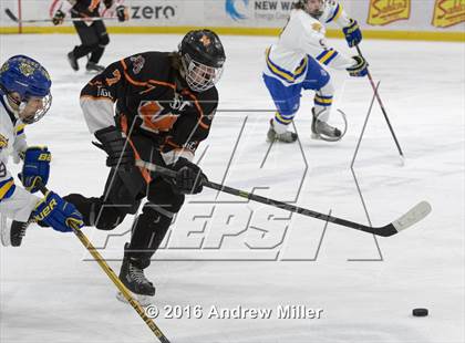 Thumbnail 3 in Mamaroneck vs. West Genesee (NYSPHSAA Division 1 Final) photogallery.