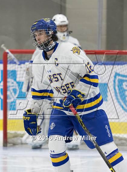 Thumbnail 1 in Mamaroneck vs. West Genesee (NYSPHSAA Division 1 Final) photogallery.