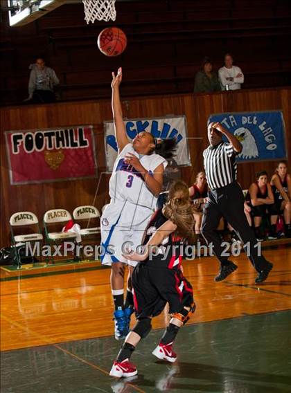 Thumbnail 2 in Folsom vs. Foothill (Coach G Memorial) photogallery.