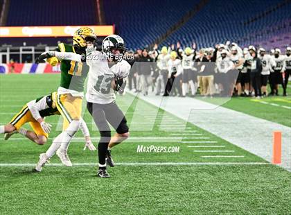 Thumbnail 3 in Marshfield vs King Philip Regional (MIAA D2 Final) photogallery.