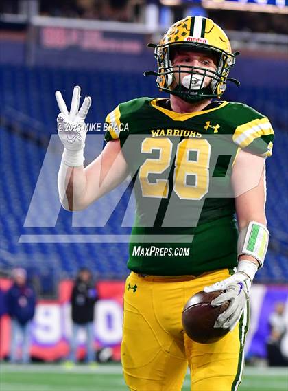 Thumbnail 2 in Marshfield vs King Philip Regional (MIAA D2 Final) photogallery.
