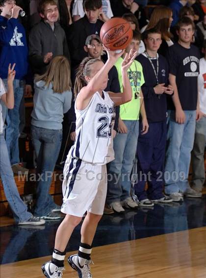 Thumbnail 3 in McLean County vs. Ohio County (10th District Tournament) photogallery.