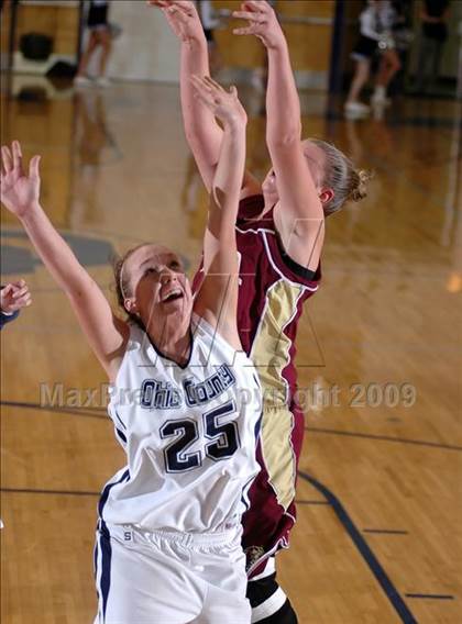 Thumbnail 1 in McLean County vs. Ohio County (10th District Tournament) photogallery.