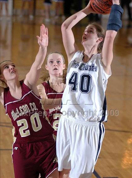 Thumbnail 2 in McLean County vs. Ohio County (10th District Tournament) photogallery.