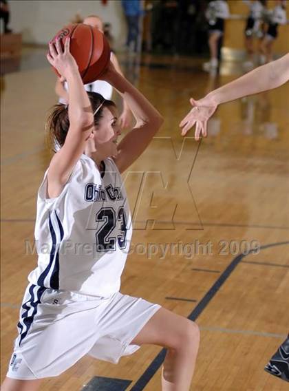 Thumbnail 3 in McLean County vs. Ohio County (10th District Tournament) photogallery.
