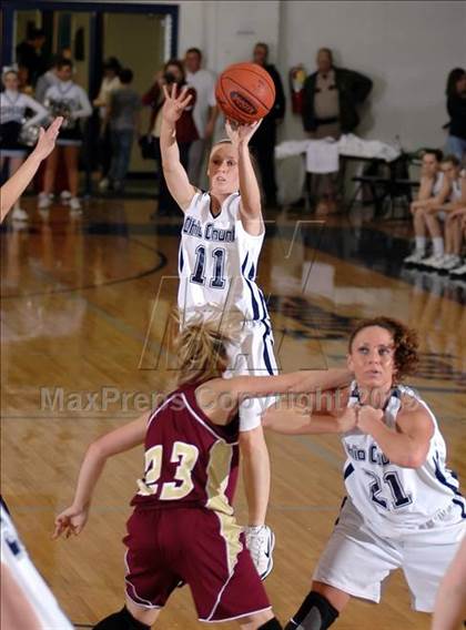 Thumbnail 2 in McLean County vs. Ohio County (10th District Tournament) photogallery.