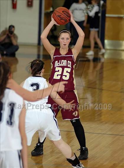 Thumbnail 2 in McLean County vs. Ohio County (10th District Tournament) photogallery.